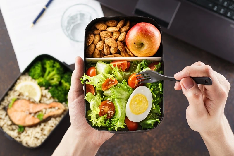 Tips Diet Seimbang untuk Menurunkan Berat Badan Secara Sehat